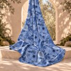 ⁦Elegant blue floral design with layered blossoms and delicate leaves in rich tonal shades.⁩ - الصورة ⁦2⁩